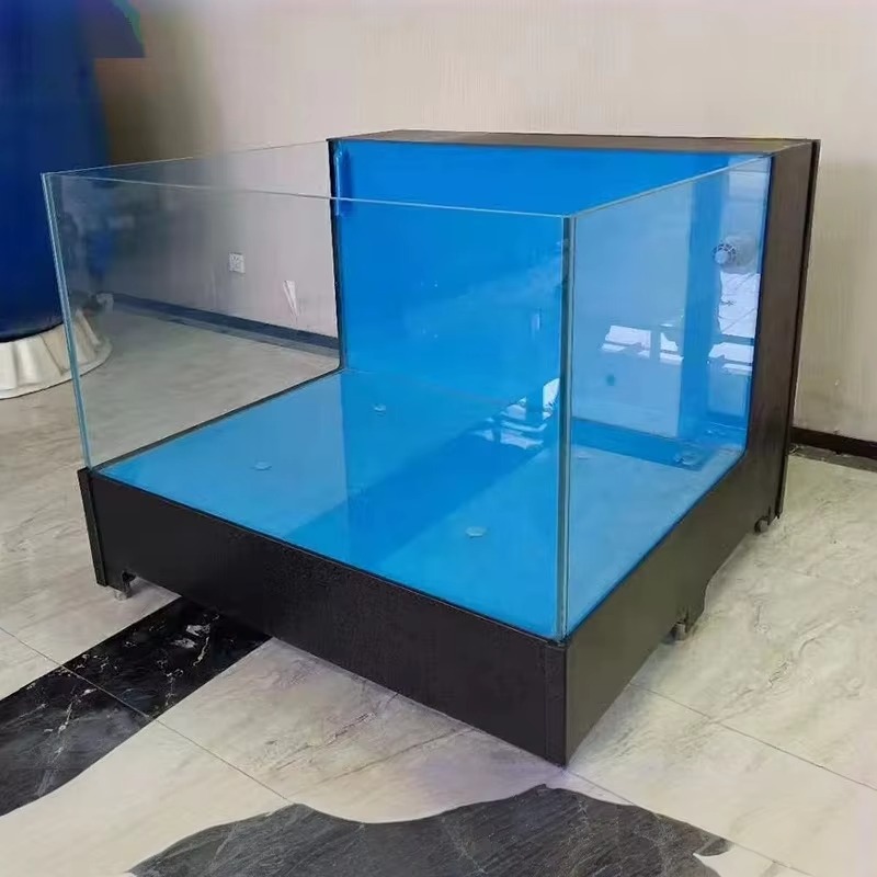 حوض سمك مربع الشكل من الزجاج ل - مراجعة Marine Aquarium All In One وسعره